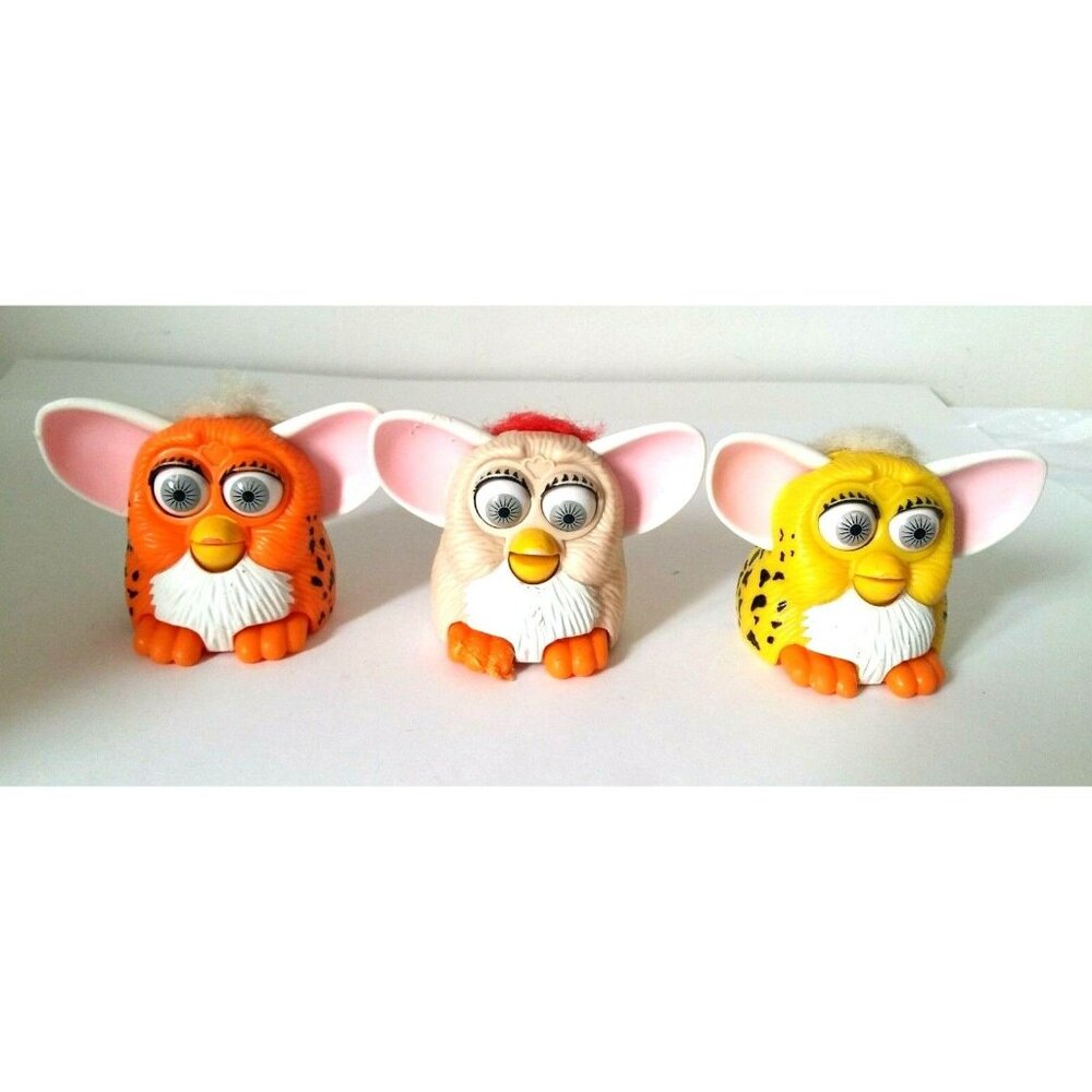 4 Mc Donald FURBY Lot 1998 Tiger Electronics Ltd Set of 4 Collector's Item - Picture 2 of 13